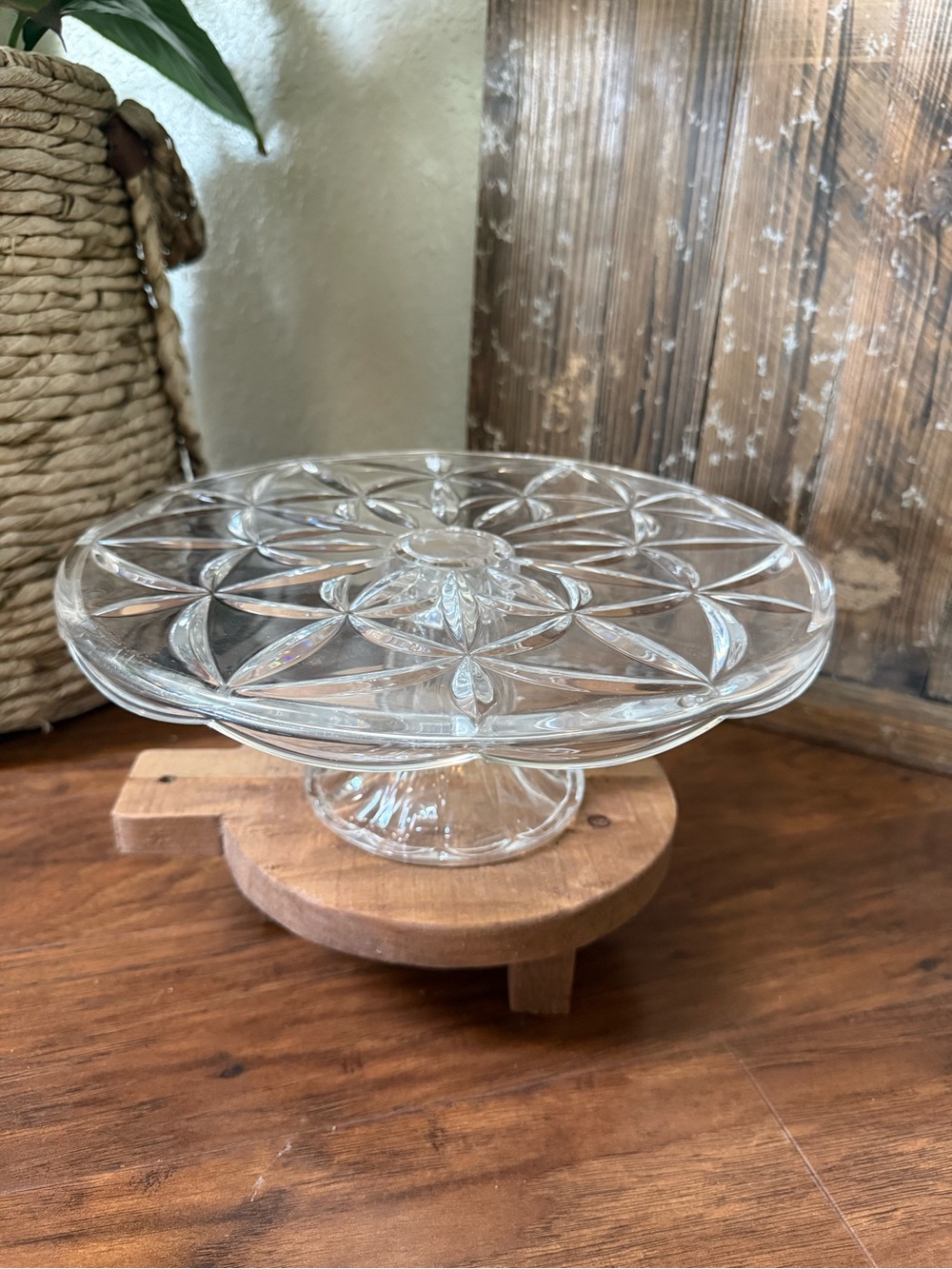 Lenox Shooting Star Clear Crystal Cake Stand 11”